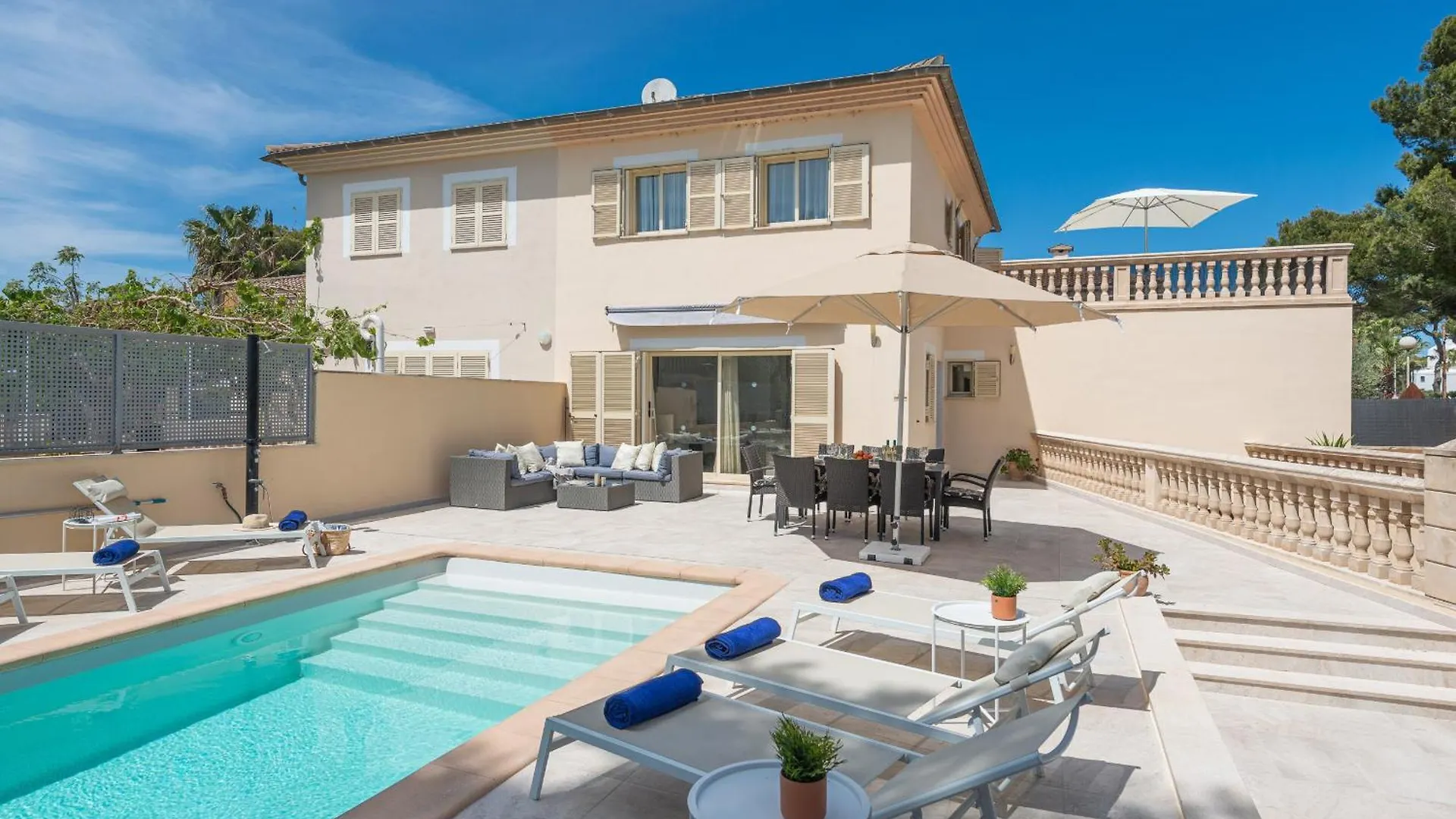 Ideal Property Mallorca - Villa Hilary Muro