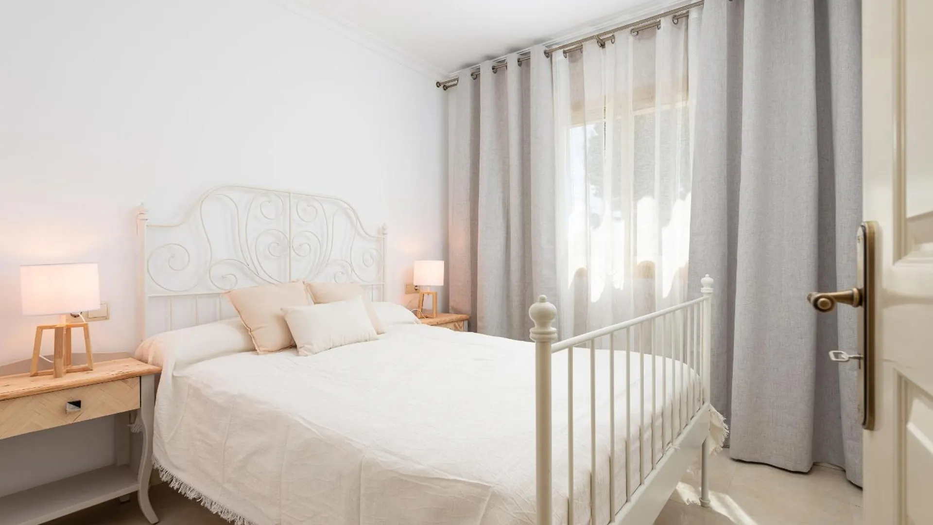 Ideal Property Mallorca - Villa Hilary Muro Spain